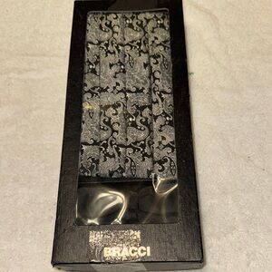 Bracci Black and Silver Cumberbun/bow tie assortment